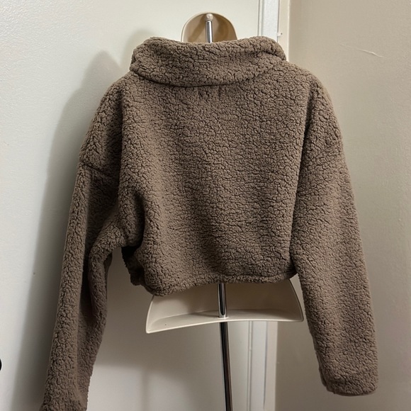 SKIMS NWT Dessert Teddy High Fleece Crop Zip Up - Picture 8 of 8